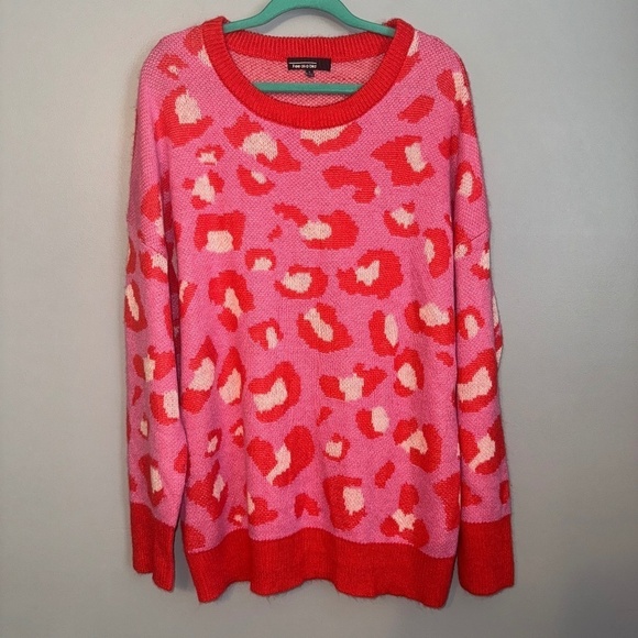 EUC Free As A Bird Bright Leopard Print Oversized Sweater Size Large - Picture 2 of 6